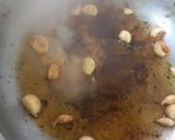 Foto del paso 5 de la receta: Colita de Cuadril al Ajillo al Horno con Papas al Horno