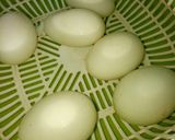 Hình bước làm 2 của món Thịt Kho Hột Vịt - Dưa Cải Chua