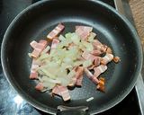 Une image de l'étape 1 de Gratin de crozet au munster.