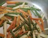 A picture of step 7 of Grilled Honey Prawn with Veggies.