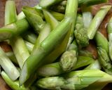 Xo醬炒蘆筍蝦仁透抽的食譜步驟1照片