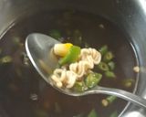 A picture of step 5 of Hot and sour soup.