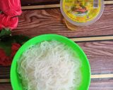 Foto langkah ke 3 dari resep Bihun isi risol simpel.