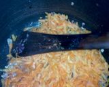 A picture of step 3 of Spiced White runners beans in grated carrots.