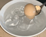 Foto del paso 7 de la receta: Crema de calabaza, langostinos y huevo mollet