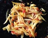Foto langkah ke 3 dari resep Sambal pencit (mangga muda).