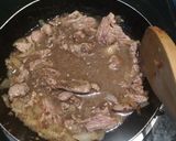 Foto langkah ke 3 dari resep Daging Brokoli Lada Hitam.