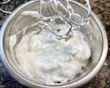 Foto del paso 6 de la receta: Pastel de mantequilla con piña caramelizada, sin gluten