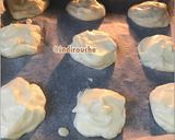 Foto langkah ke 4 dari resep Keto Cloud Bread.