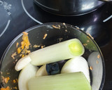 Foto del paso 2 de la receta: Guiso de verduras y albóndigas