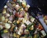 Foto langkah ke 5 dari resep Tahu baso pedas.