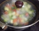 A picture of step 3 of Pasta Primavera.