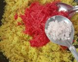 A picture of step 4 of Suji Idli.