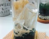 Foto langkah ke 7 dari resep Es Susu Kopi Jelly Cincau.