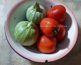 Une image de l'étape 1 de Courgettes et Tomates Farcies 🍴.