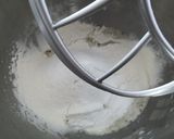 Une image de l'étape 4 de Muffins courgette mozzarella.