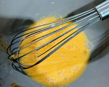 Gambar langkah 2 resipi 👩‍🍳Kek Pisang Koko Kukus.