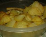 Foto del paso 8 de la receta: Milanesas napolitanas caseras con papas fritas