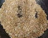A picture of step 1 of Oats daliya khichdi.