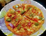 रोटी पिज़्ज़ा (roti pizza recipe in Hindi) रेसिपी चरण 4 फोटो