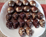 Foto del paso 8 de la receta: Bombones rellenos de ganache con cereza🍒