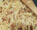 Foto langkah ke 3 dari resep Fusilli Goreng.