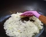 Foto langkah ke 5 dari resep 54. Mie goreng.