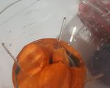 Hình bước làm 1 của món Nước ép cà rốt