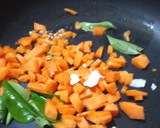 முட்டைகோஸ் கேரட் பொரியல் (Muttaikosh carrot poriyal recipe in tamil) ரெசிபி ஸ்டேப் 1 புகைப்படம்