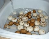 Rántott gomba sütőben sütve recept fázis 1 fotója