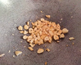 A picture of step 2 of Dates and cashew nut toffee.