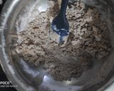 A picture of step 6 of Ragi flour cookies.