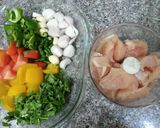 A picture of step 2 of Chicken grill kabab.