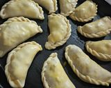 Foto del paso 10 de la receta: Empanadas de cordero cortadas a cuchillo