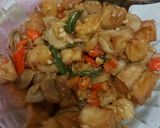 Foto langkah ke 5 dari resep Udang Tumis Cabe Hijau Baso Tahu Pedas Mantap.