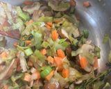A picture of step 3 of Nourishing autumn chicken stew.