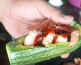 Foto del paso 8 de la receta: Calabacita española rellena de camarón, bañada en salsa bechamel