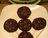 A picture of step 5 of Eggless Tutti Frutti Red Velvet Cookies.