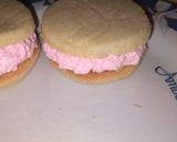 Foto del paso 1 de la receta: Merengadas caseras con crema de frutillas!!🍓🍓🍓