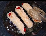 A picture of step 6 of Hotdog and Cheese Roll.