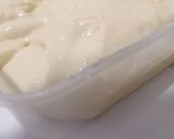 Foto langkah ke 2 dari resep Homemade Cream Cheese.