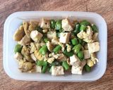 Foto langkah ke 5 dari resep Tumis Tahu Telur Buncis.