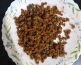 A picture of step 2 of Green Moong Paratha.