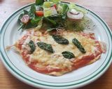 Foto del paso 2 de la receta: Pechuga estilo pizza, fácil y rápida