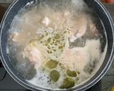 Foto langkah ke 2 dari resep Chicken Garlic Soup Ala Taiwan.