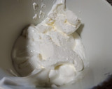 Foto del paso 3 de la receta: Vaso de caqui con yogur griego