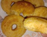 รูปขั้นตอนการทำที่ 5 ของ โดนัทมันเทศส้ม(สูตรไม่พักแป้ง) | No-Proof Orange Sweet Potato Donuts