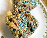 A picture of step 6 of Peanut Butter Cereal Bar Treats.