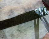 Foto langkah ke 4 dari resep Sosis Bunga Berselimut Nori.