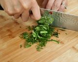 Foto langkah ke 8 dari resep Resep Soto Banjar Devina Hermawan.